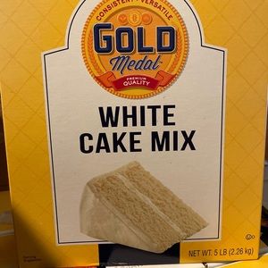 Gold Medal white cake mix-5 pounds box